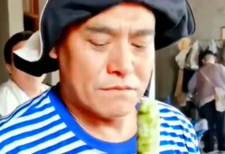 黑哥爆料吃瓜是真的吗,吃瓜真相揭秘，是真是假一探究竟
